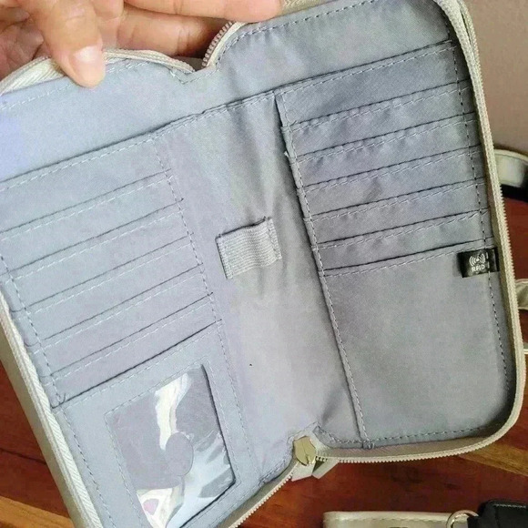 Brand New IHKWIP Convertible Wear Everywhere RFID Wallet Crossbody Silver Color - Picture 6 of 13